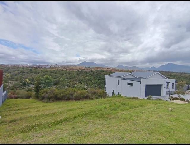LAND FOR SALE IN WELGELEGEN